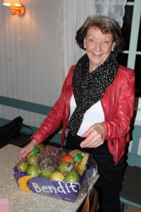Laila Eriksen vant den gjeve fruktkurven.